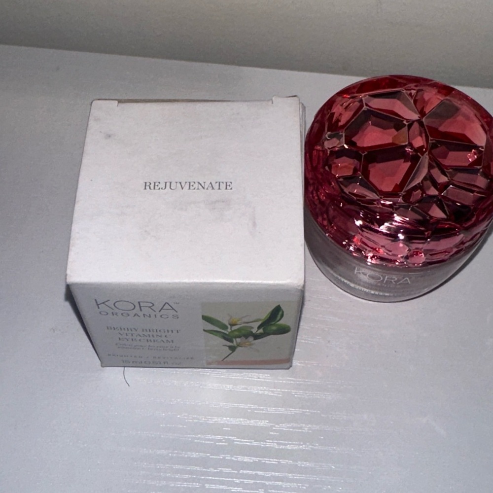 Kora Organics Berry Bright Eye Cream - Picture 2 of 3